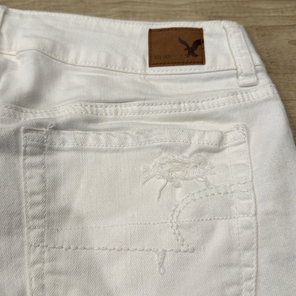 American eagle stretch white denim shirts size 6 - Picture 3 of 6